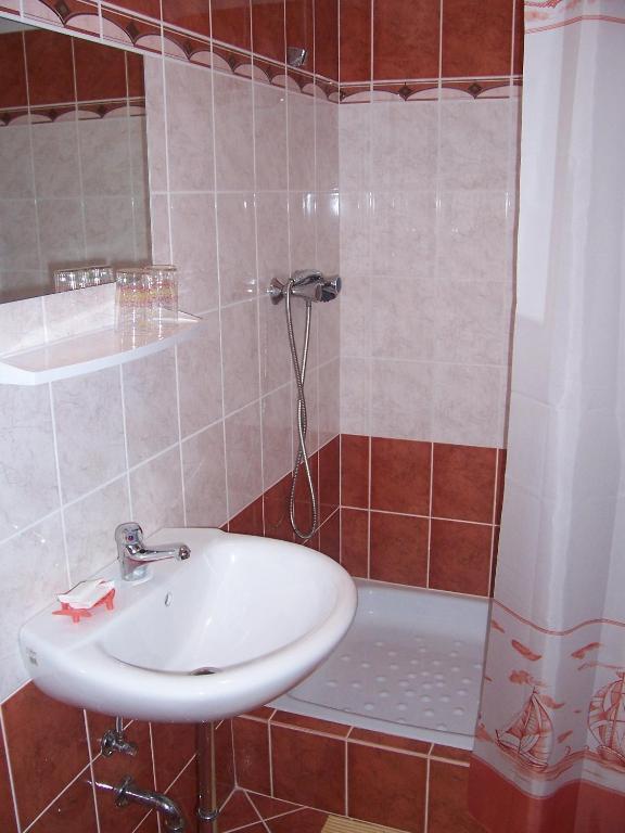 Penzion Haus Regrus Jáchymov Kamer foto
