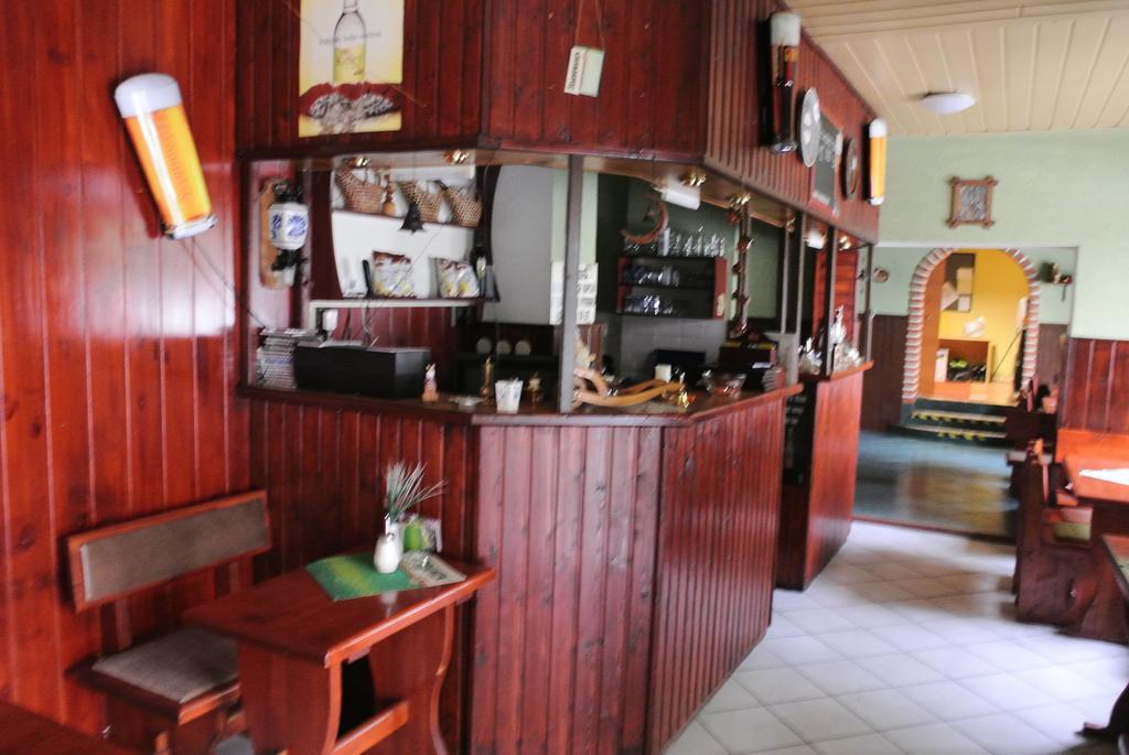Penzion Haus Regrus Jáchymov Buitenkant foto